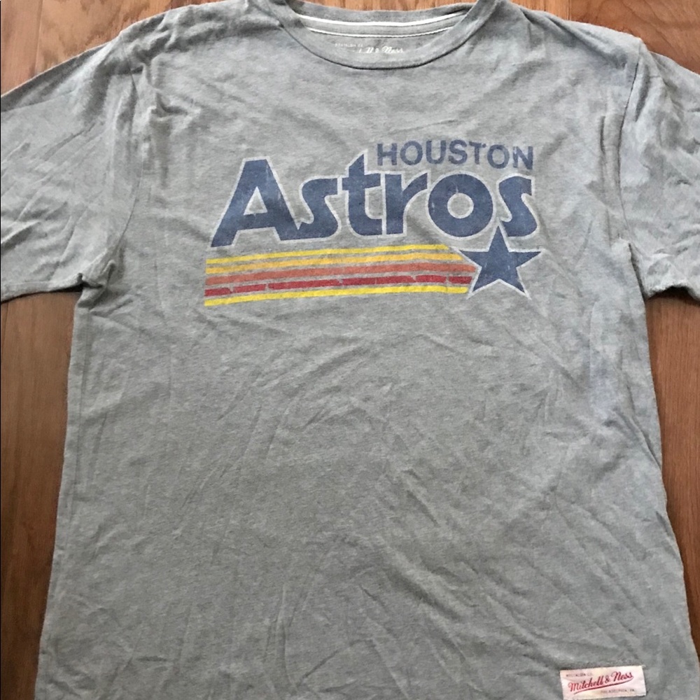 Mitchell and Ness Retro T